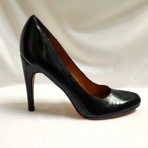 Michael Kors Black High Heel Pumps (W Size 9)